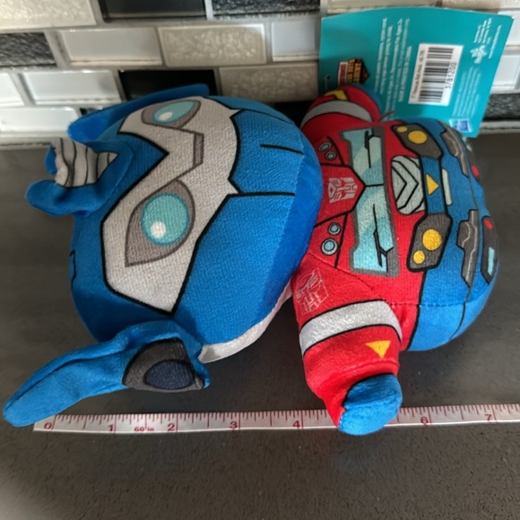 Transformers Rescue Bots Academy OPTIMUS PRIME Plush / Hasbro / 7” / BRAND NEW - Picture 15 of 15